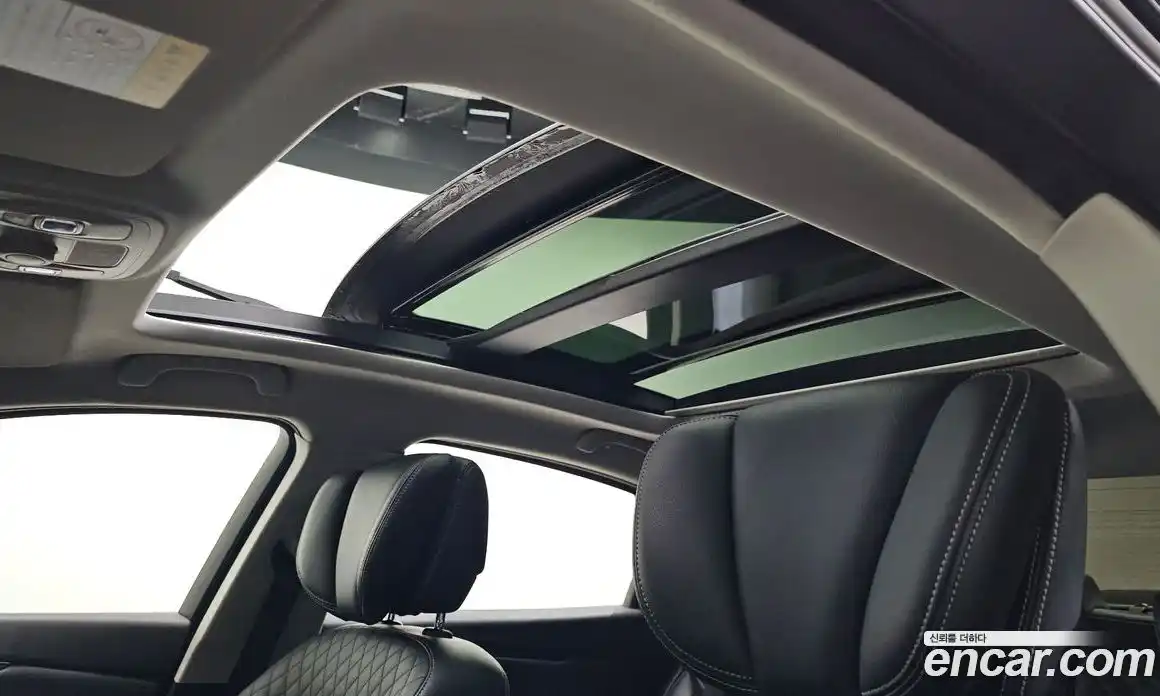 Renault SM6 2019 1.6 Автомат в Москве № 106987, фото 20