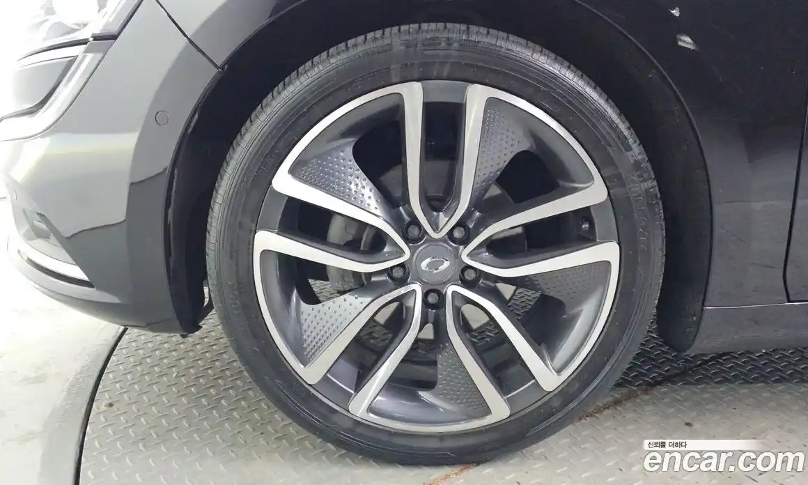 Renault SM6 2019 1.6 Автомат в Москве № 106987, фото 8