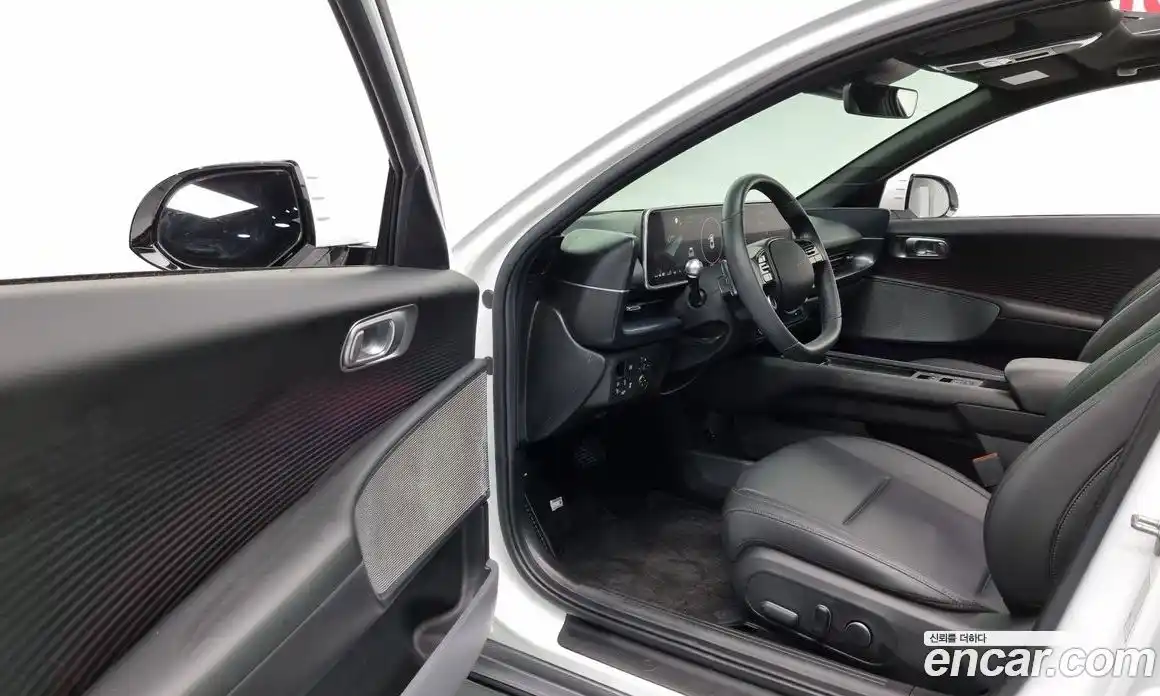 Hyundai Ioniq 6 2023 0.1 Автомат в Москве № 109021, фото 11