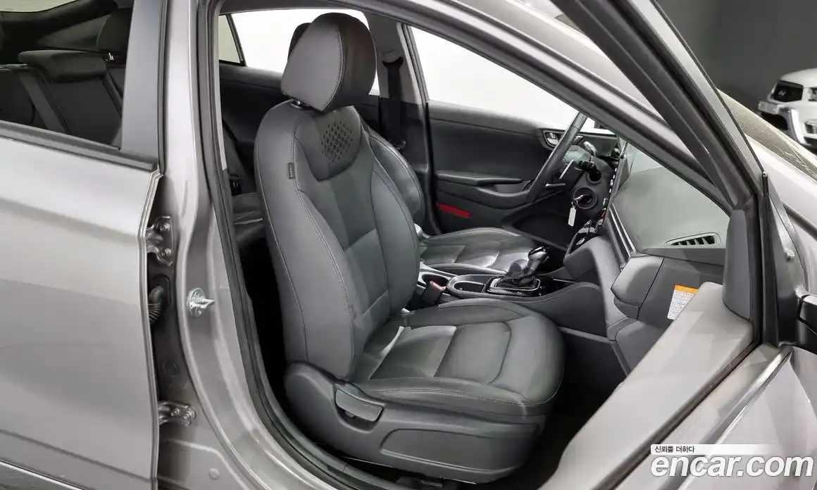 Hyundai Ioniq 2020 1.6 Автомат в Москве № 112276, фото 3