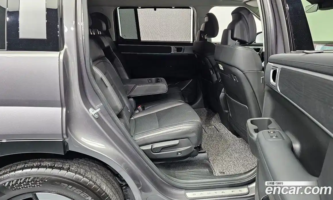 Hyundai Santa Fe 2024 1.6 Автомат в Москве № 112761, фото 4