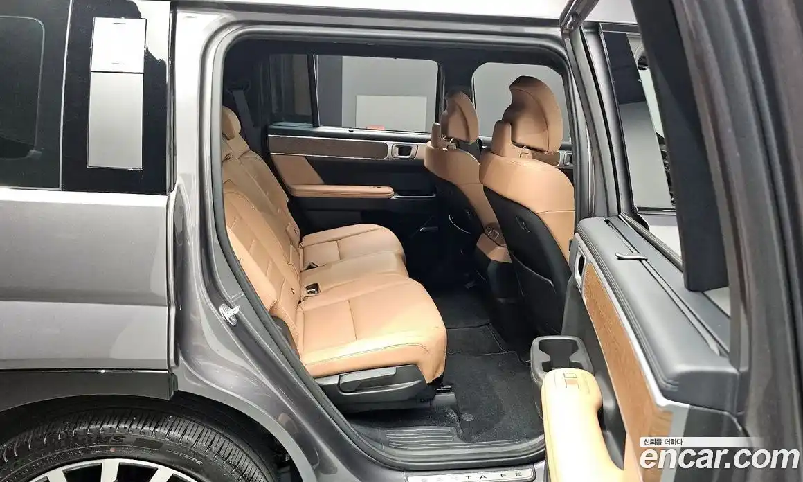 Hyundai Santa Fe 2024 2.5 Автомат в Москве № 112887, фото 12