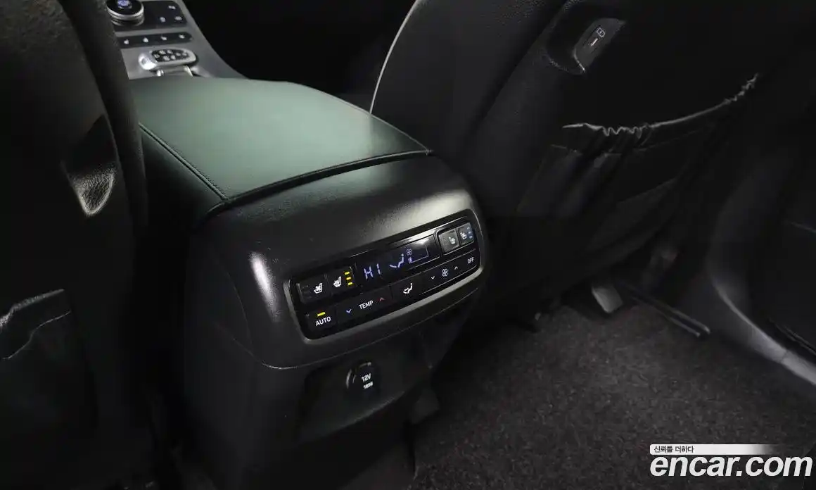 Hyundai Palisade 2023 2.2 Автомат в Москве № 113294, фото 13