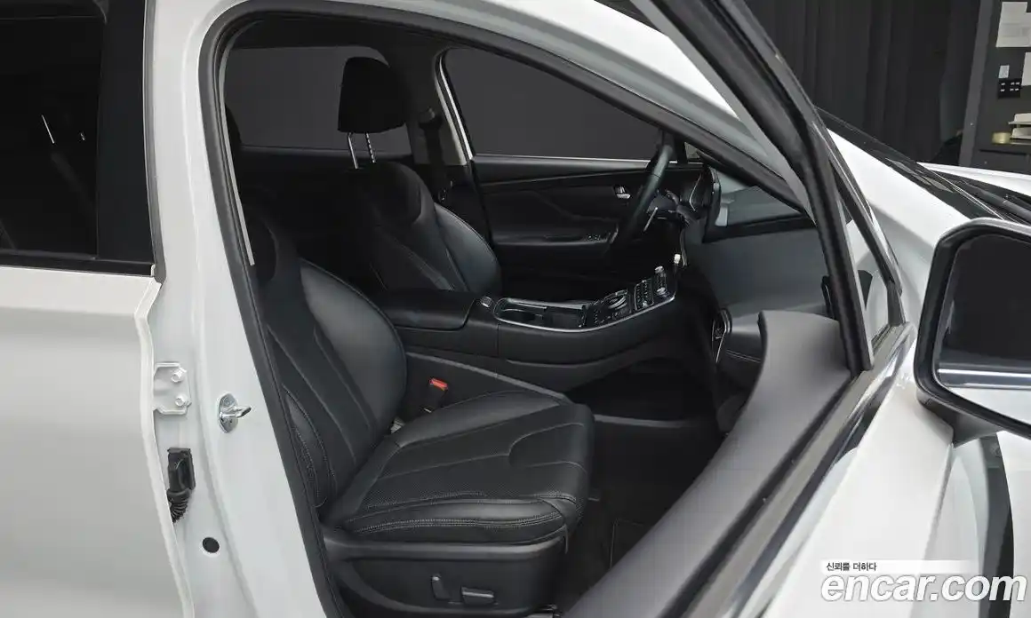 Hyundai Santa Fe 2021 2.5 Автомат в Москве № 114972, фото 11