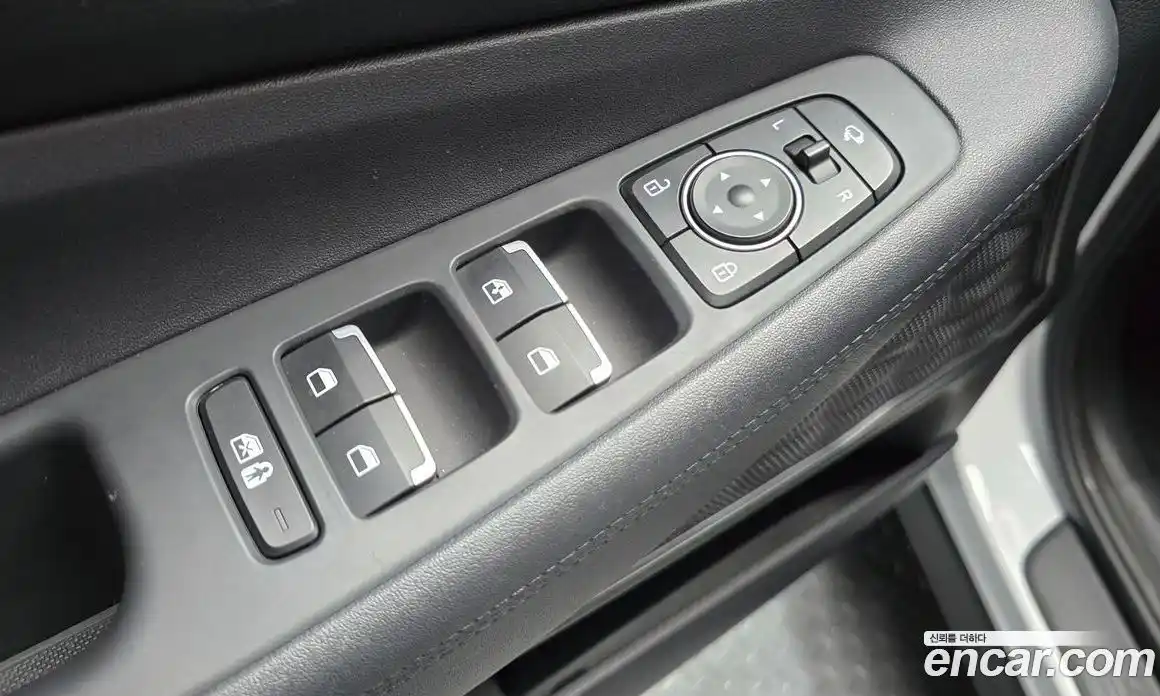 Hyundai Santa Fe 2021 2.5 Автомат в Москве № 114972, фото 17