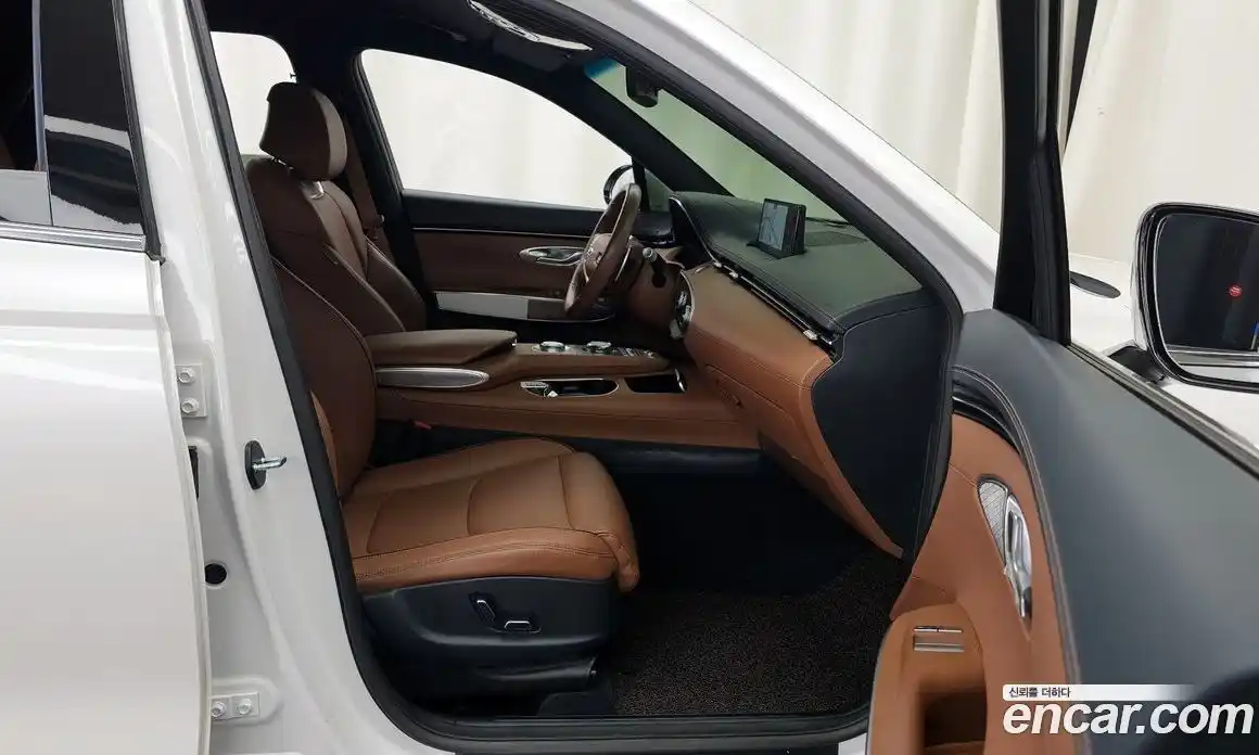 Genesis GV70 2023 2.5 Автомат в Москве № 115607, фото 14