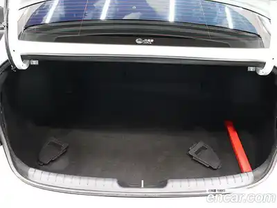 Hyundai Avante 2024 1.6 Автомат в Москве № 116463, миниатюра 5