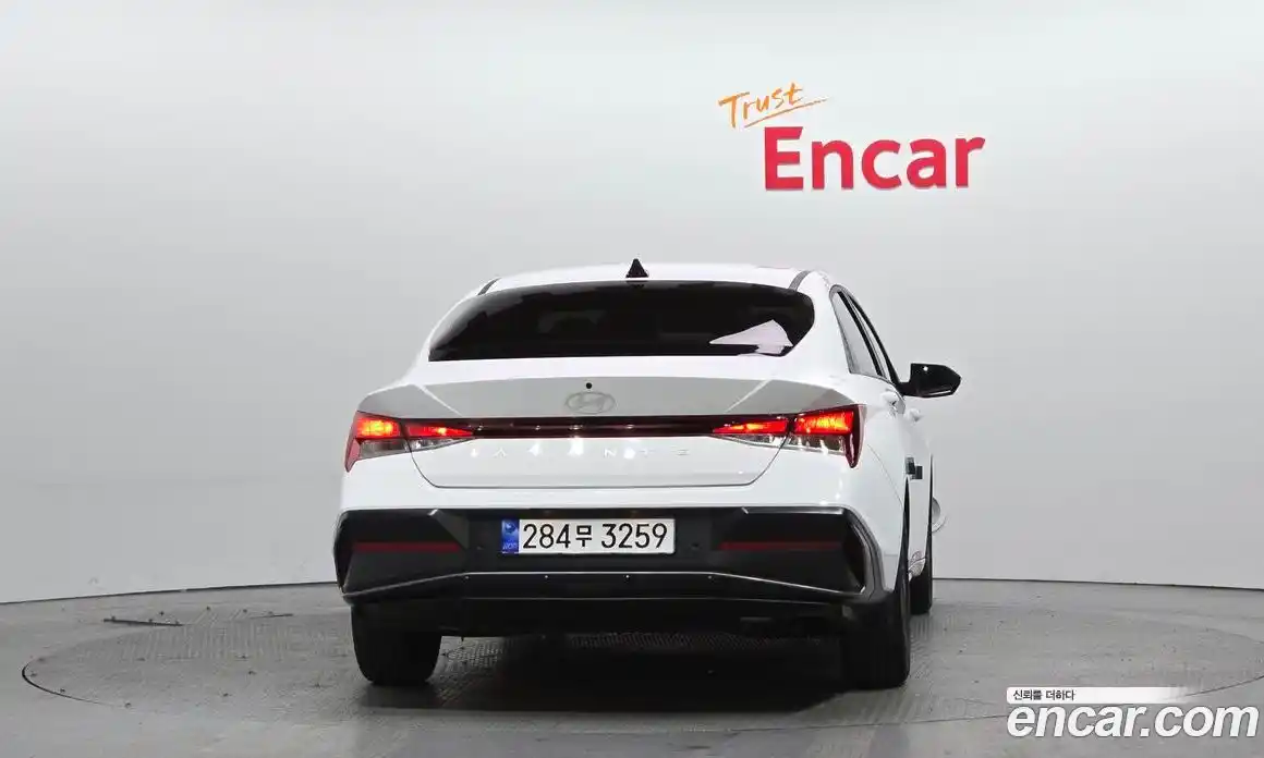 Hyundai Avante 2025 1.6 Автомат в Москве № 119758, фото 1