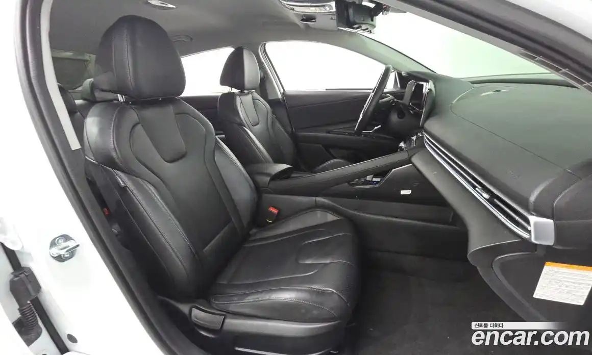 Hyundai Avante 2025 1.6 Автомат в Москве № 119758, фото 9