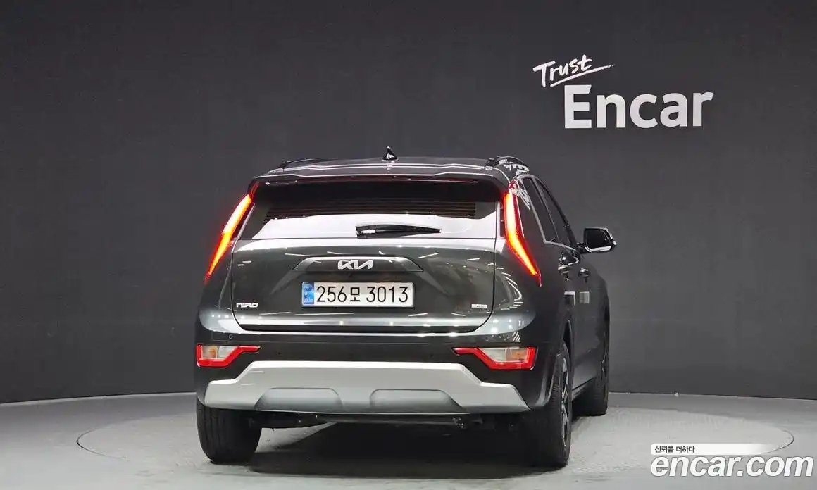 Kia Niro 2024 1.6 Автомат в Москве № 120291, фото 5