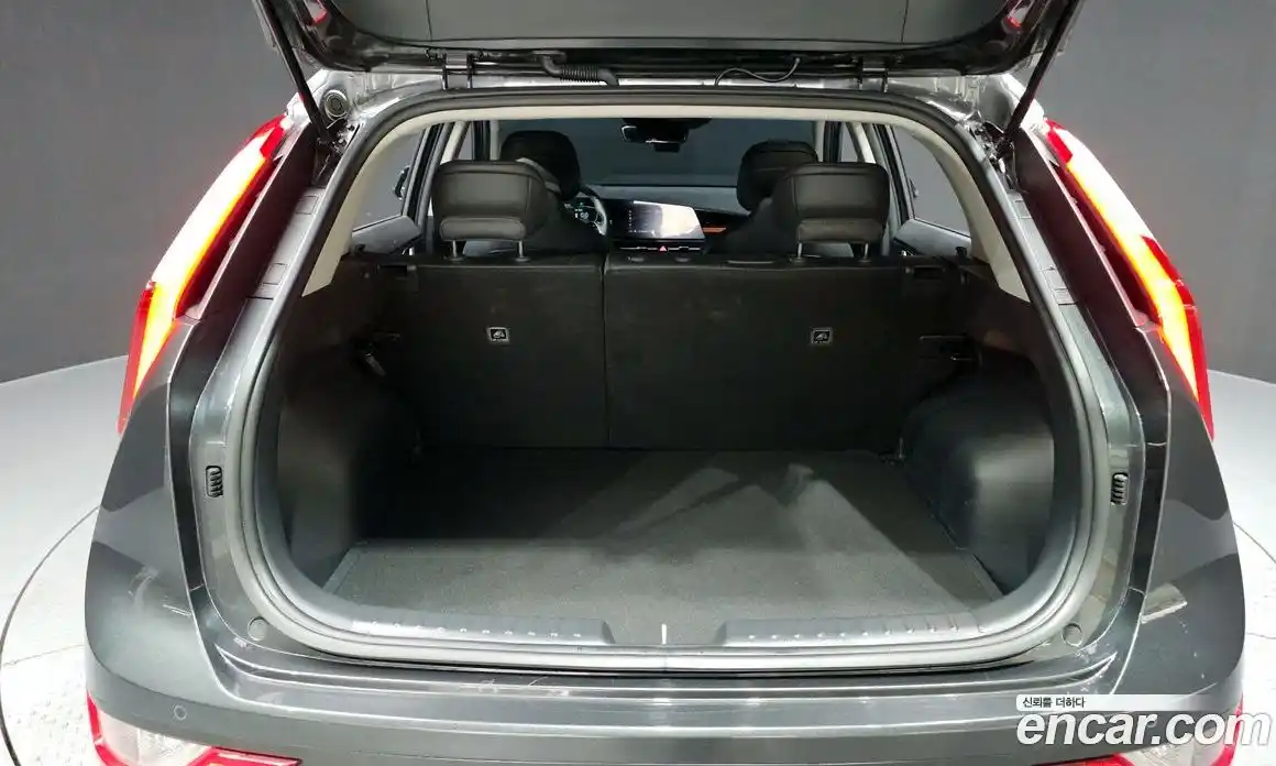 Kia Niro 2024 1.6 Автомат в Москве № 120291, фото 7