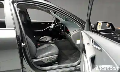 Kia Niro 2024 1.6 Автомат в Москве № 120291, миниатюра 8