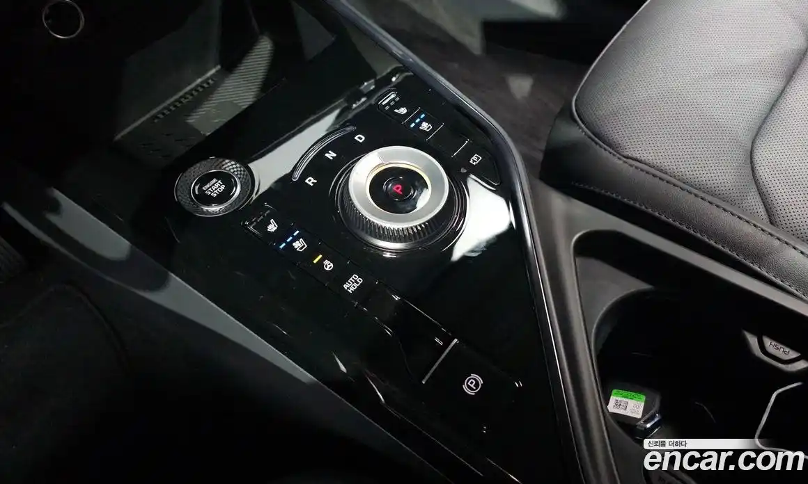 Kia Niro 2024 1.6 Автомат в Москве № 120291, фото 10