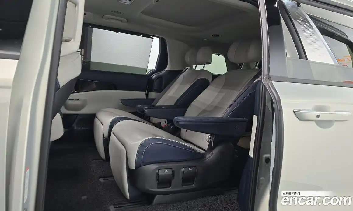 Kia Canival 2025 1.6 Автомат в Москве № 123868, фото 12