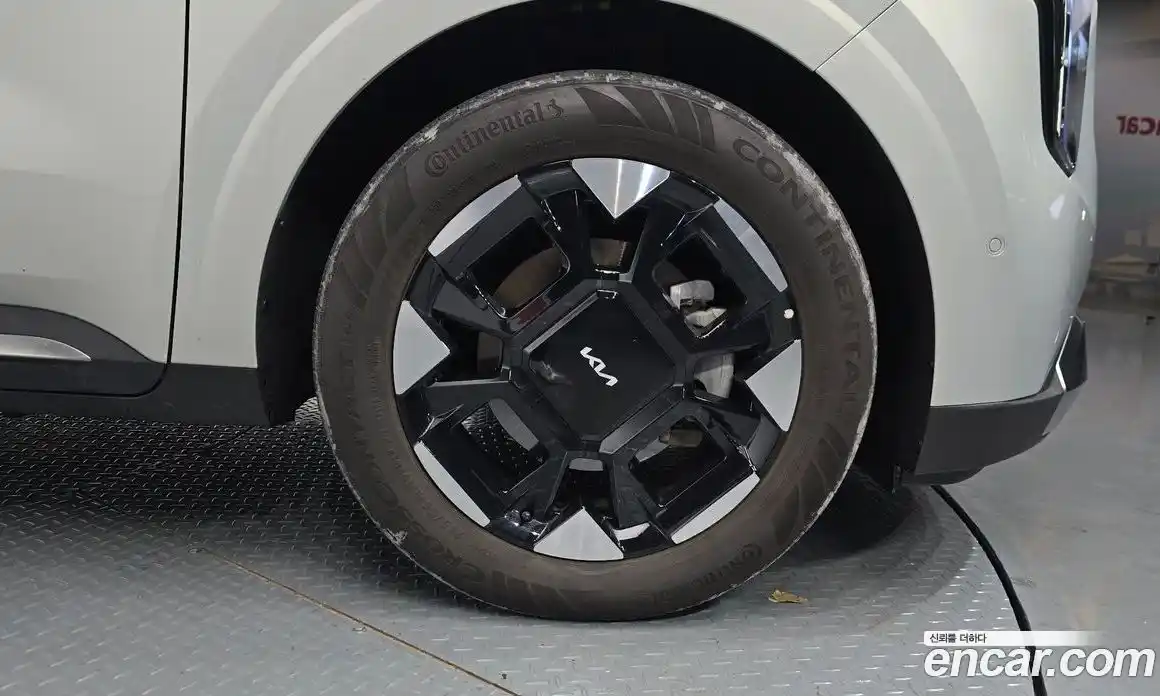 Kia Canival 2025 1.6 Автомат в Москве № 123868, фото 5