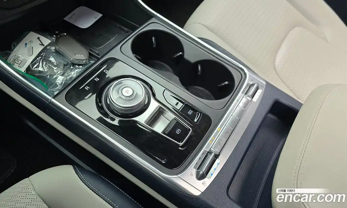 Kia Canival 2025 1.6 Автомат в Москве № 123868, фото 9