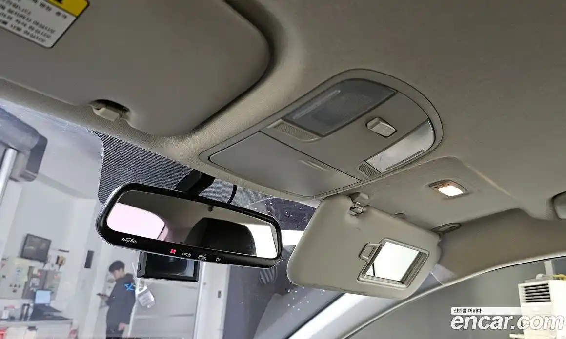 Kia Stonic 2018 1.4 Автомат в Москве № 124250, фото 14