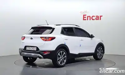 Kia Stonic 2018 1.4 Автомат в Москве № 124250, миниатюра 2