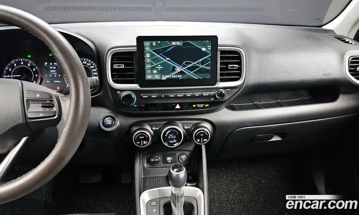 Hyundai Venue 2020 1.6 Автомат в Москве № 125222, фото 13