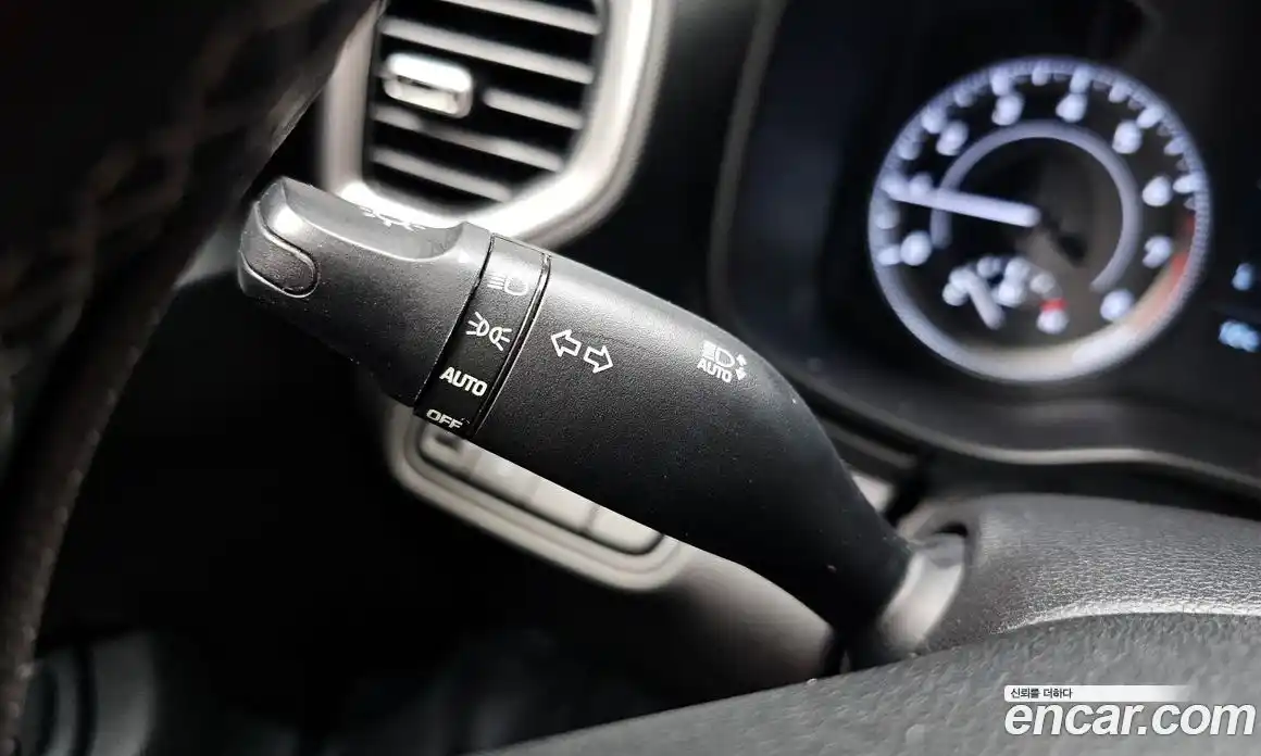 Hyundai Venue 2020 1.6 Автомат в Москве № 125222, фото 4