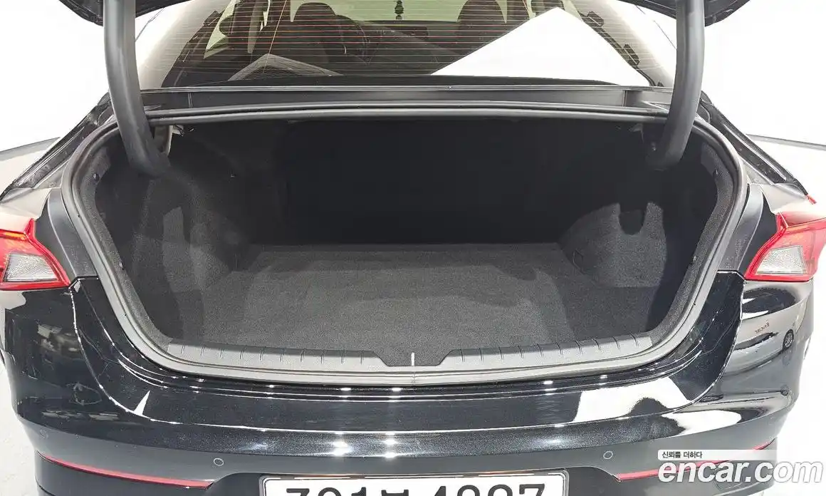 Kia K5 2021 2.0 Автомат в Москве № 128363, фото 17