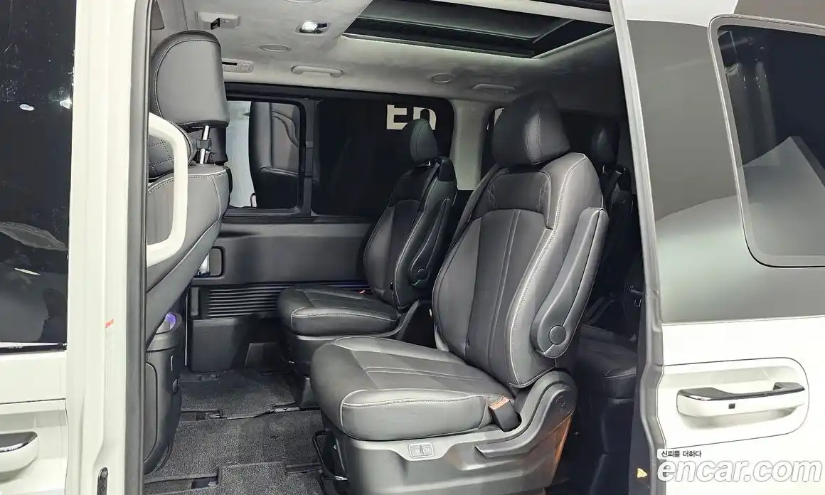 Hyundai Staria 2025 2.2 Автомат в Москве № 130163, фото 12