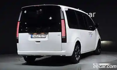 Hyundai Staria 2025 2.2 Автомат в Москве № 130163, миниатюра 2