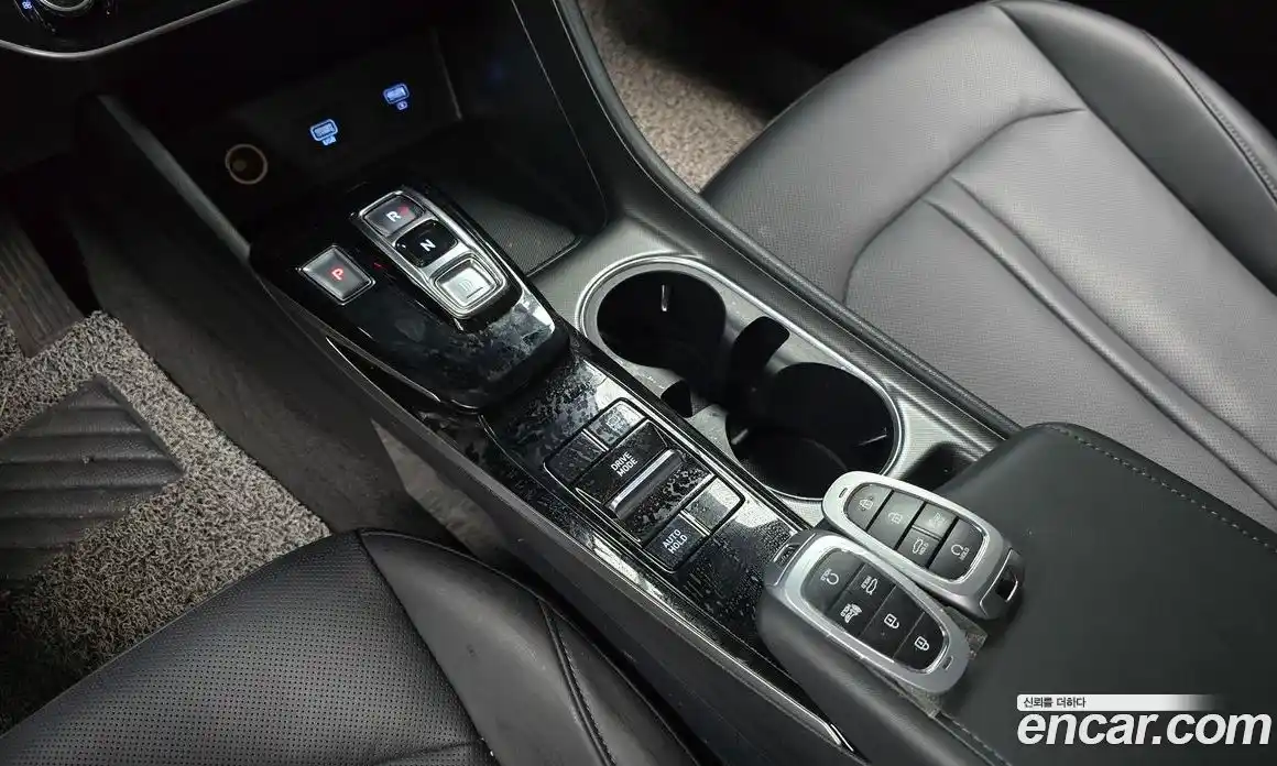 Hyundai Sonata 2023 1.6 Автомат в Москве № 130640, фото 12