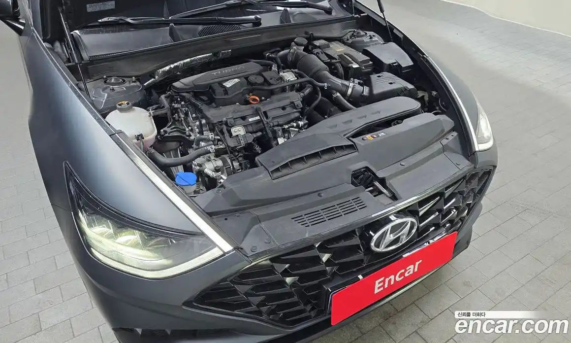 Hyundai Sonata 2023 1.6 Автомат в Москве № 130640, фото 15