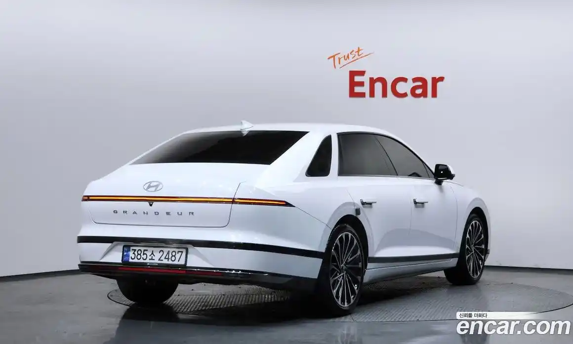 Hyundai Grandeur 2023 1.6 Автомат в Москве № 130914, фото 18