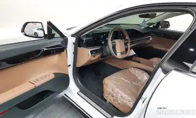 Hyundai Grandeur 2023 1.6 Автомат в Москве № 130914, миниатюра 3