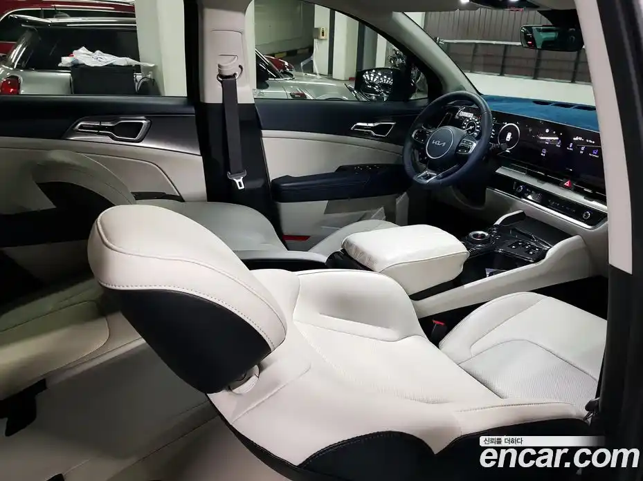 Kia Sportage 2022 1.6 Автомат в Москве № 131438, фото 8