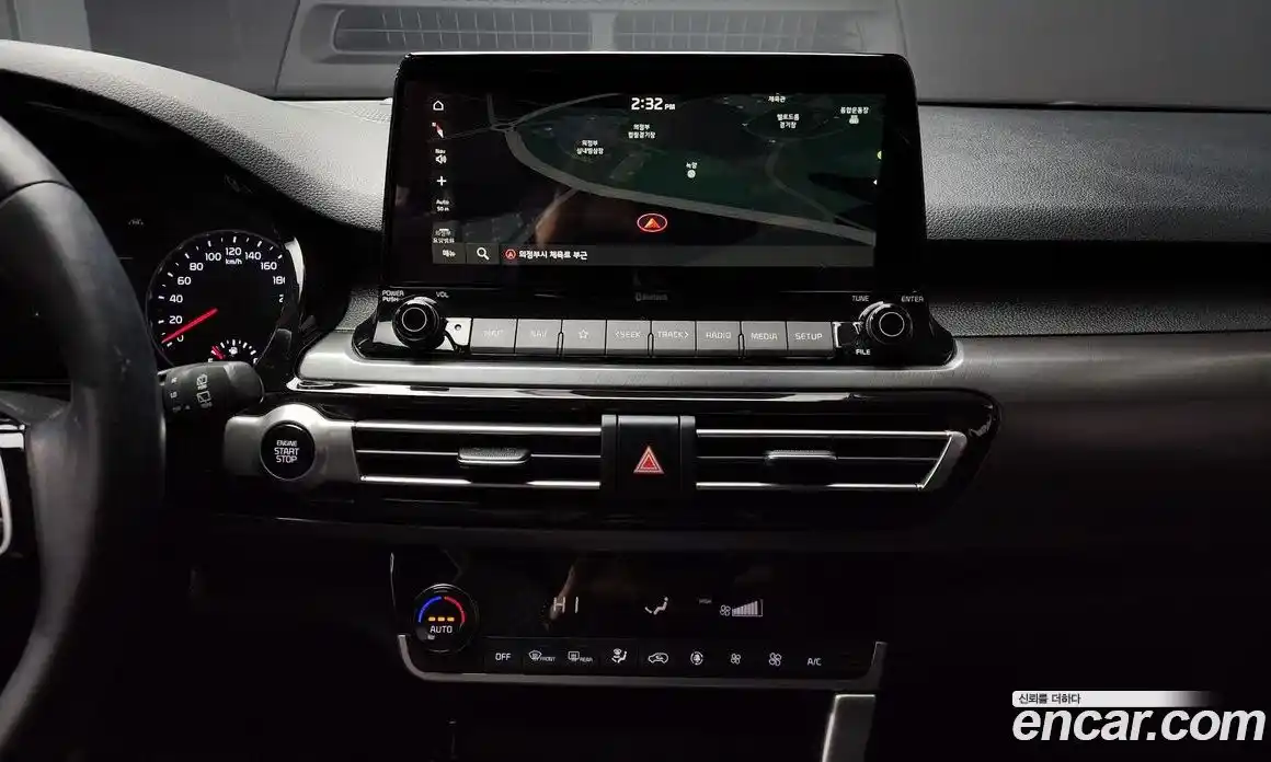 Kia Seltos 2020 1.6 Автомат в Москве № 131897, фото 14