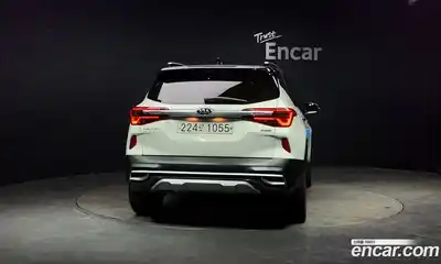 Kia Seltos 2020 1.6 Автомат в Москве № 131897, миниатюра 4