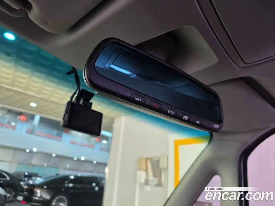 Kia Ray 2017 1.0 Автомат в Москве № 132318, фото 13