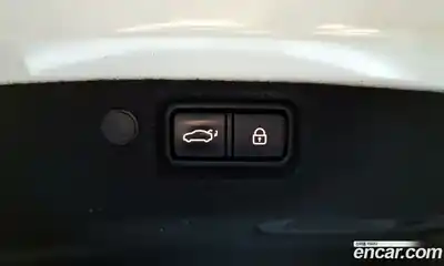 Kia K7 2018 2.4 Автомат в Москве № 133569, миниатюра 2