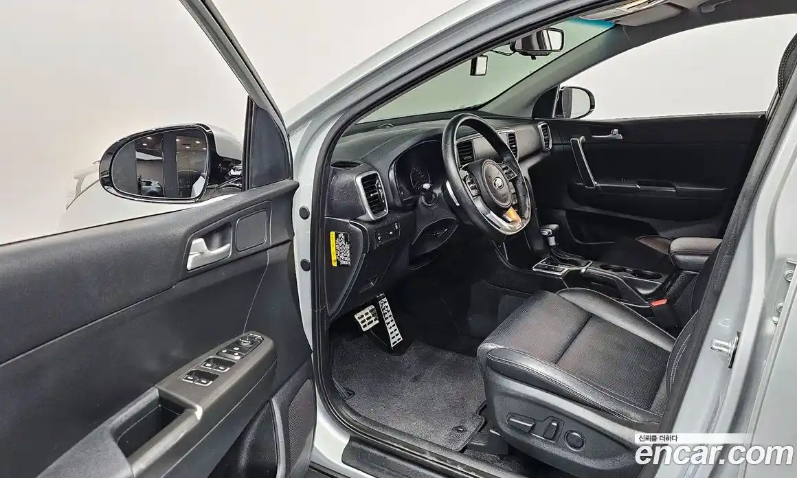 Kia Sportage 2019 1.6 Автомат в Москве № 133875, фото 14