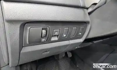 Renault SM3 2010 1.6 Автомат в Москве № 137779, миниатюра 9