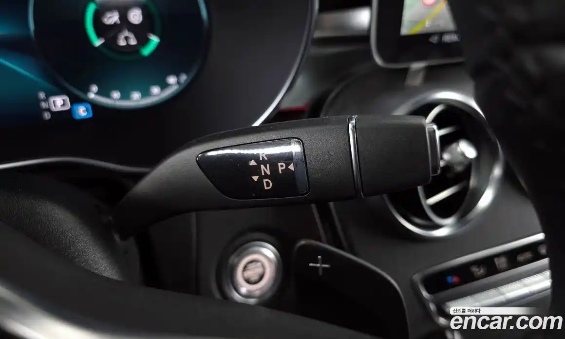 Mercedes-Benz GLC-Class 2023 2.0 Автомат в Москве № 138821, фото 14