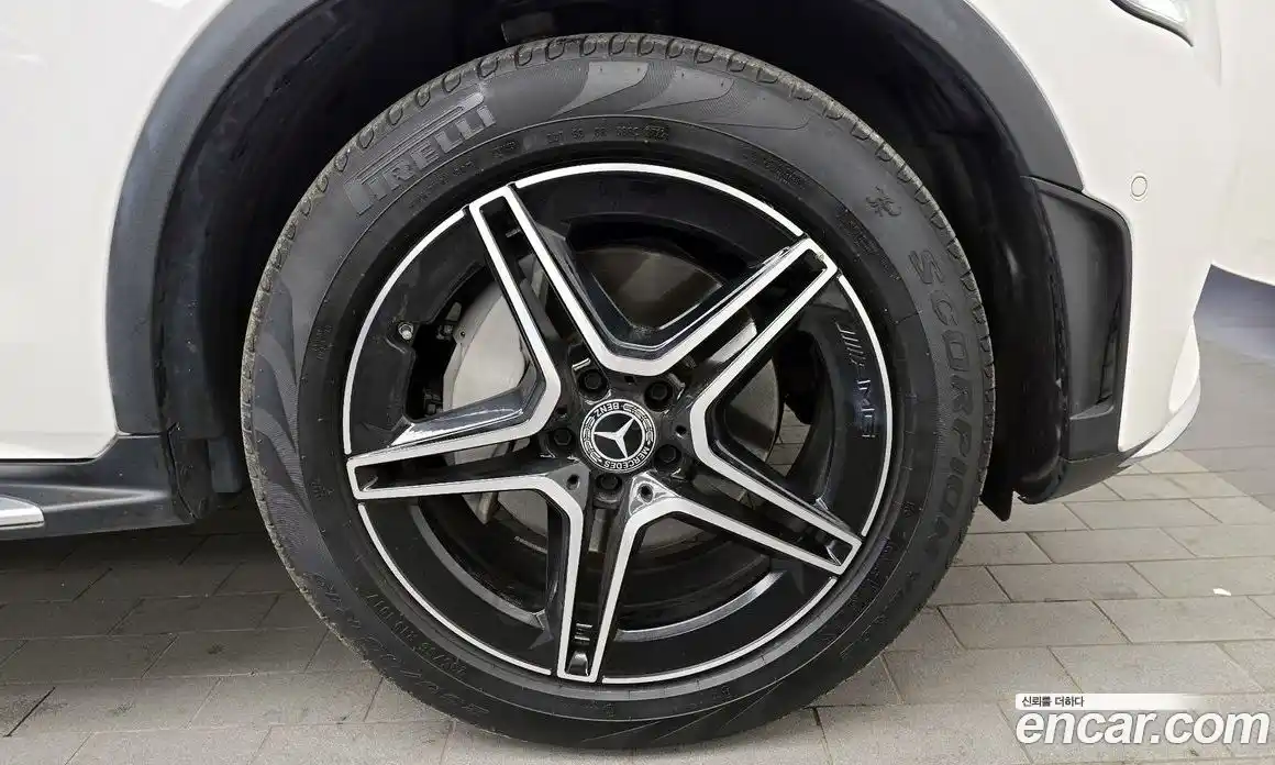 Mercedes-Benz GLC-Class 2023 2.0 Автомат в Москве № 138821, фото 16