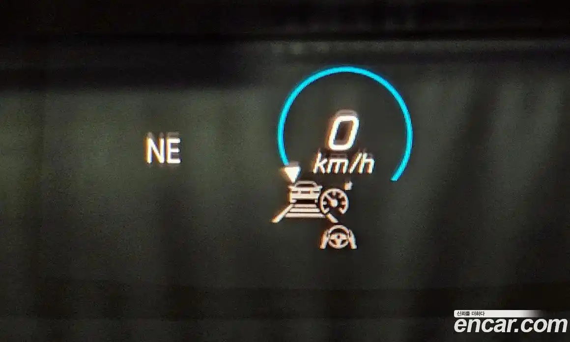 Mercedes-Benz E-Class 2023 2.0 Автомат в Москве № 140254, фото 20