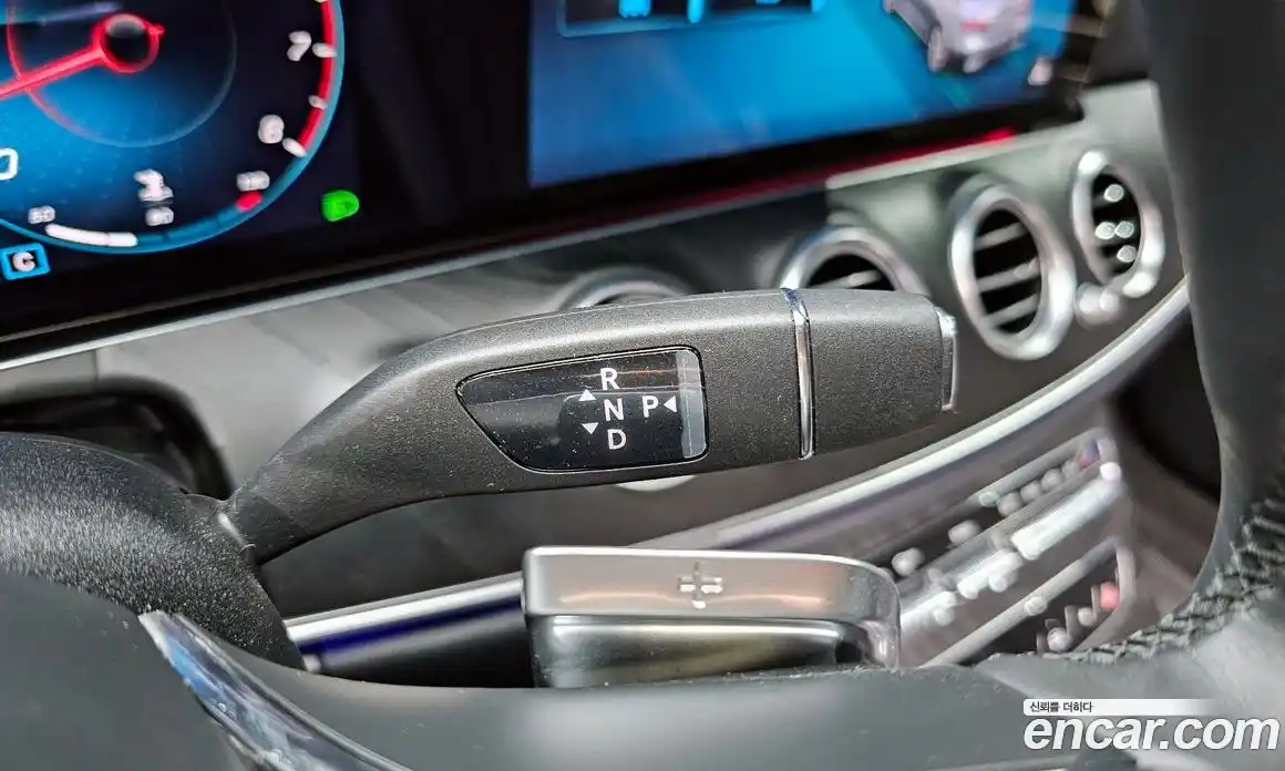 Mercedes-Benz E-Class 2023 2.0 Автомат в Москве № 140254, фото 9