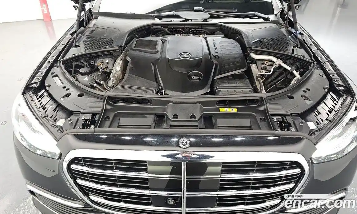 Mercedes-Benz S-Class 2021 2.9 Автомат в Москве № 141269, фото 2