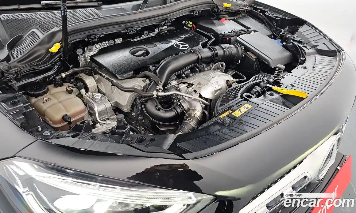 Mercedes-Benz GLA-Class 2020 2.0 Автомат в Москве № 142202, фото 15