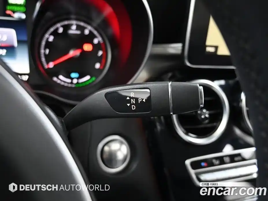 Mercedes-Benz GLC-Class 2019 2.0 Автомат в Москве № 143670, фото 9