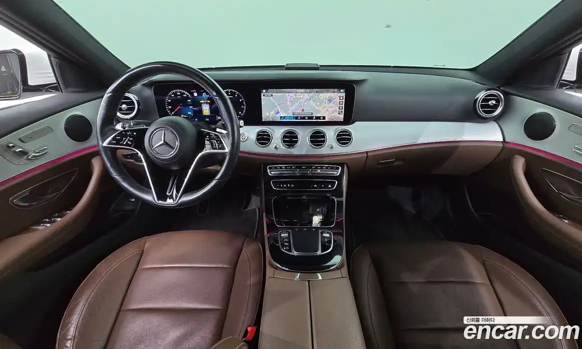 Mercedes-Benz E-Class 2021 2.0 Автомат в Москве № 143703, фото 12