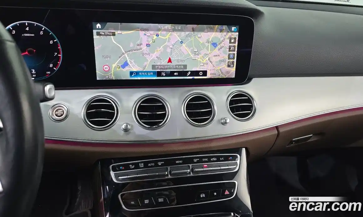 Mercedes-Benz E-Class 2021 2.0 Автомат в Москве № 143703, фото 20