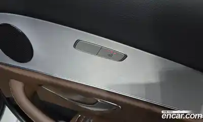 Mercedes-Benz E-Class 2021 2.0 Автомат в Москве № 143703, миниатюра 5