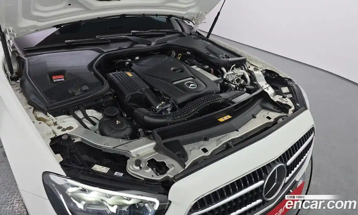 Mercedes-Benz E-Class 2021 2.0 Автомат в Москве № 143703, фото 6