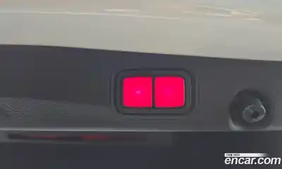 Mercedes-Benz E-Class 2021 2.0 Автомат в Москве № 143703, миниатюра 9